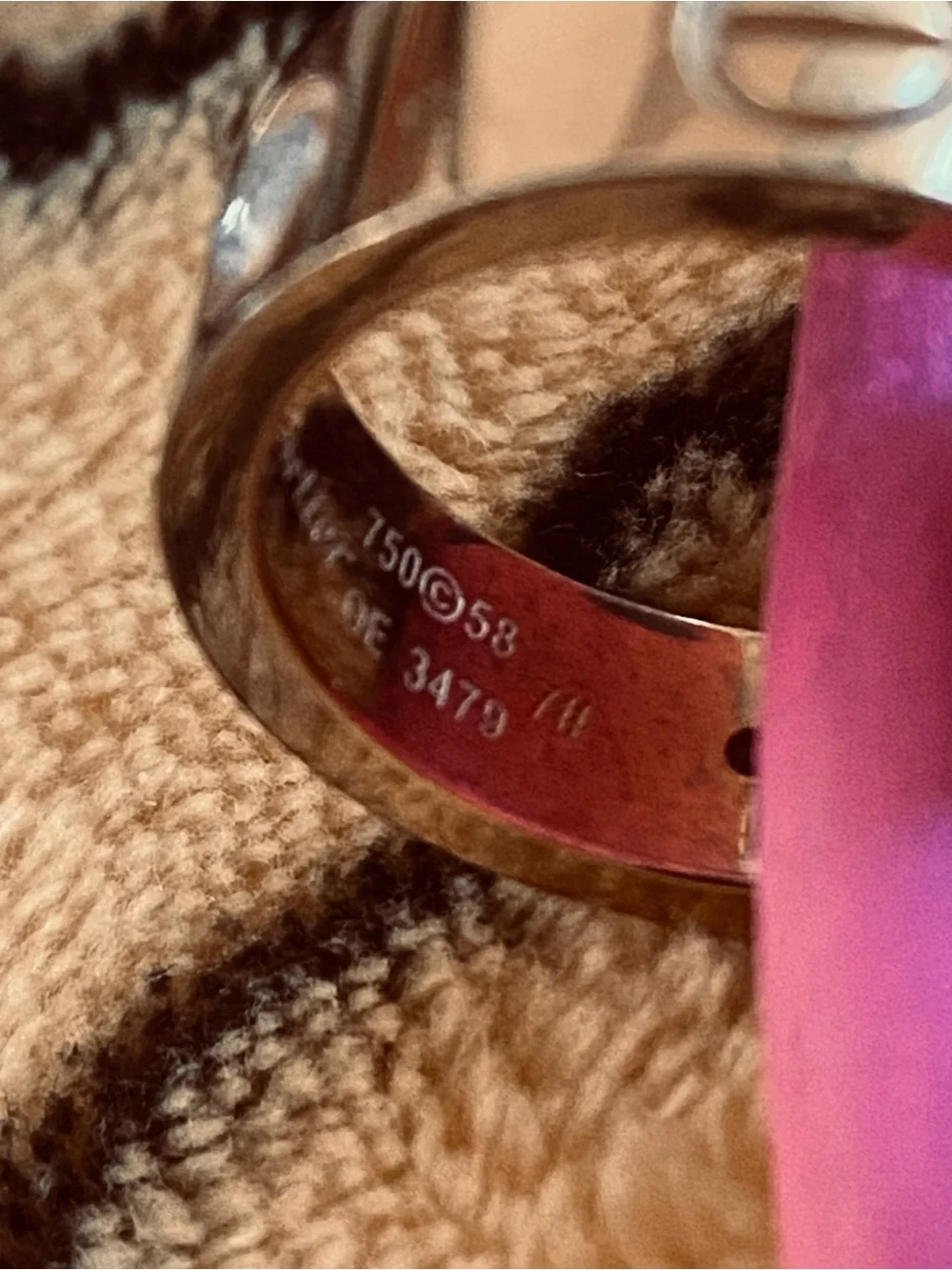 Love Engraved Round two Rings in Gold size 7